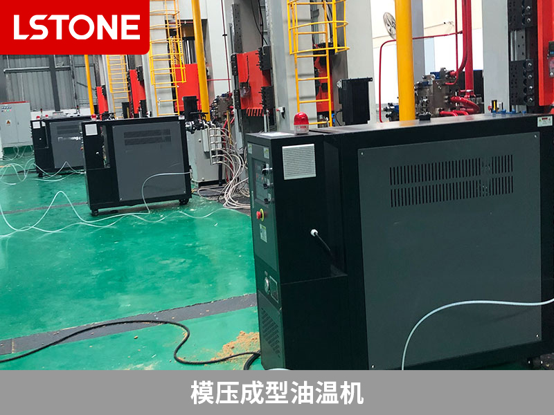 火箭發(fā)動(dòng)機(jī)噴管制造，模壓成型油溫機(jī)不可少
